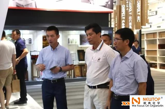 Jia Baoli and Jiangmen Shunde Chamber of Commerce jointly held an environmental protection coating  Installation exchange meeting